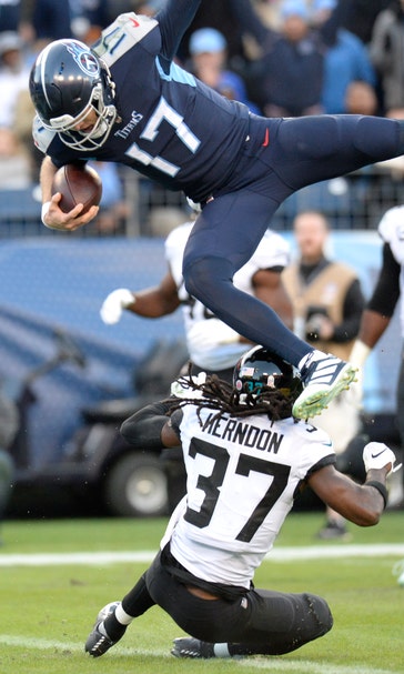 Pivotal game could have key playoff impact for Colts, Titans